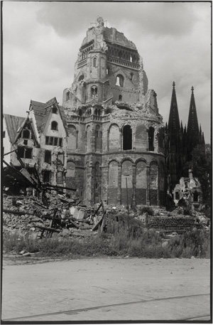 Los 4112 - Claasen, Hermann - WWII destruction in Cologne - 1 - thumb