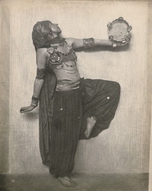 Lot 4175, Auction  125, Holdt, Hanns, The dancer Sent M'Ahesa (Elsa von Carlberg)