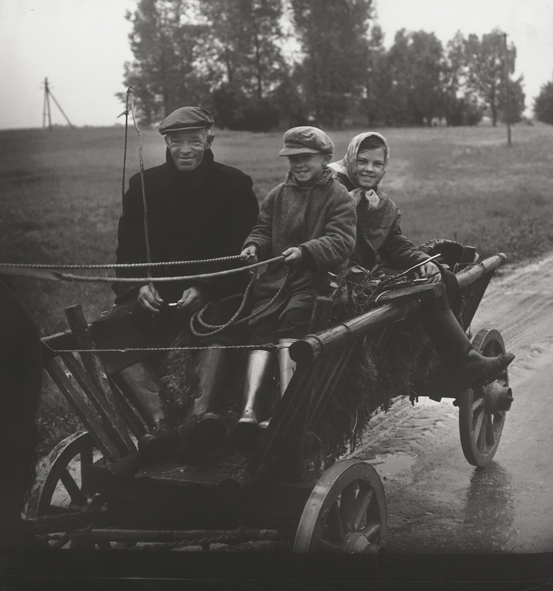 Lot 4266, Auction  125, Sutkus, Antanas, Father's Cab