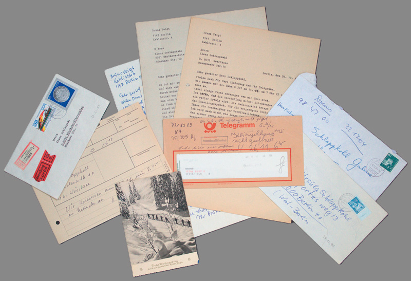 Lot 2621, Auction 126, Voigt, Bruno, Konvolut Autographen. 1981-1988