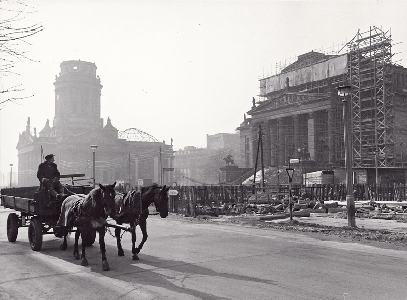 Lot 4173, Auction 126, Lehnartz, Klaus, Reconstruction of the Schauspielhaus, Gendarmenmark with Deutscher Dom